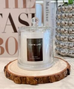 Nến thơm Taste Life sáp đậu nành thiên nhiên với thiết kế chuông thủy tinh sang trọng. Bộ sưu tập đa dạng màu sắc và mùi hương từ ngọt ngào đến trầm ấm, giúp thư giãn tinh thần và decor không gian sống đẳng cấp. Sản phẩm sạch, không khói, an toàn cho sức khỏe và là lựa chọn quà tặng tuyệt vời.
