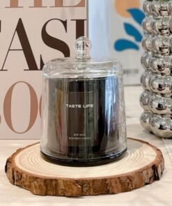 Nến thơm Taste Life sáp đậu nành thiên nhiên với thiết kế chuông thủy tinh sang trọng. Bộ sưu tập đa dạng màu sắc và mùi hương từ ngọt ngào đến trầm ấm, giúp thư giãn tinh thần và decor không gian sống đẳng cấp. Sản phẩm sạch, không khói, an toàn cho sức khỏe và là lựa chọn quà tặng tuyệt vời.