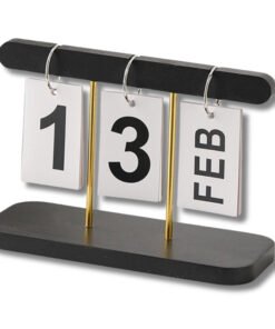 Lịch lật để bàn vĩnh cửu thiết kế tối giản, kết hợp đế đen và thanh kim loại vàng đồng sang trọng. Dễ dàng tháo lắp, decor góc làm việc cực chất. Mua ngay tại Co-Home Decor!