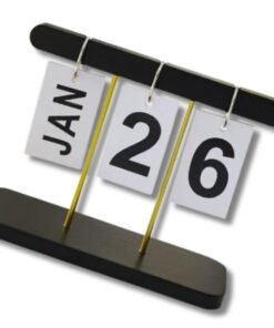 Lịch lật để bàn vĩnh cửu thiết kế tối giản, kết hợp đế đen và thanh kim loại vàng đồng sang trọng. Dễ dàng tháo lắp, decor góc làm việc cực chất. Mua ngay tại Co-Home Decor!